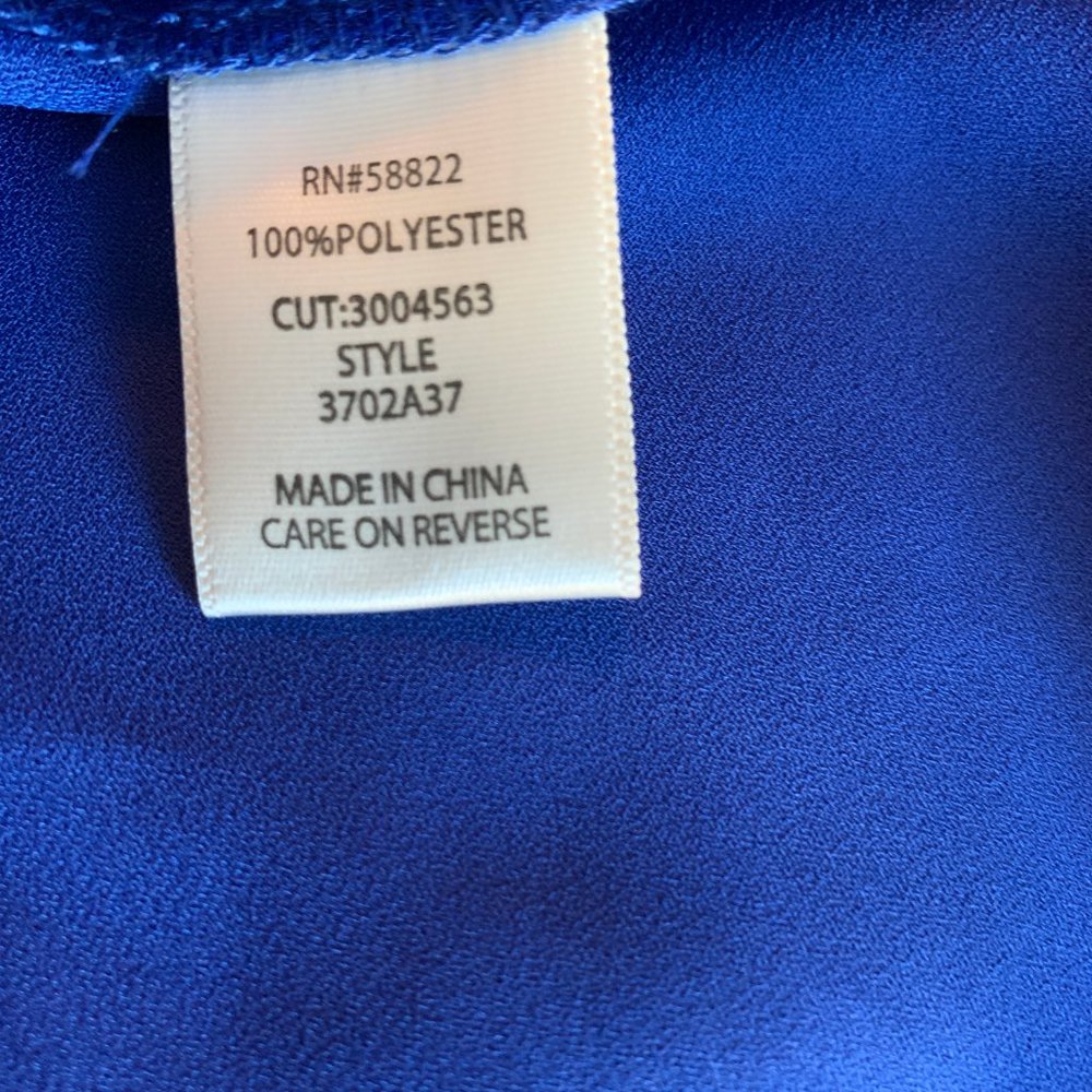 NWT Max Studio Cobalt Blue Ruffle Cap Sleeve Blouse Women’s Small - Picture 4 of 7